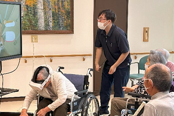“요양원서도 반려견 키워” 가상현실로 안전·위생 해결