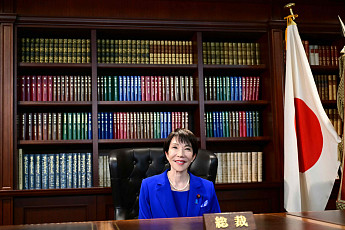 ‘사상 첫 日 여성 총리’ 예약 다카이치는 누구…확장 재정·극우 성향 철의 여인