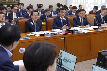 해수부 국감에도 언급된 김현지⋯野 이영호 면직에 장관 사과 요구 [국감]