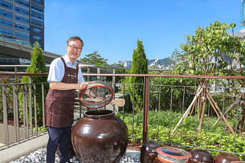 금천구, 한국 장 담그기 문화 알린다⋯‘강희맹장독대’에서 교육 진행