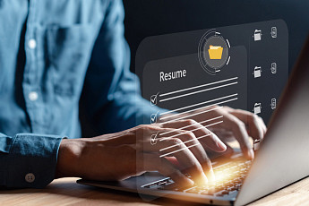 다시 쓰는 이력서, 도전도 배우는 용기 필요