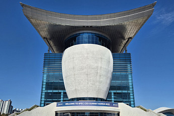 미술·뷰티·전통주까지 총출동…‘K-소프트파워’ 외교 무대 개막 [경주 APEC]