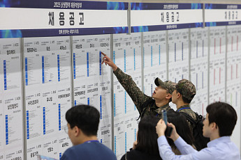 '3년 만기ㆍ12% 지원' 청년미래적금' 신설⋯자발적 퇴사도 실업급여 지급