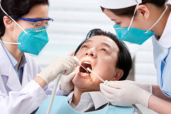 日 고령층 구강관리 ‘양극화’… “치과 안 가” 26%