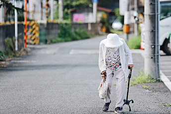 日 65세 이상 퇴직자 35% “지금 삶에 보람 못 느껴”