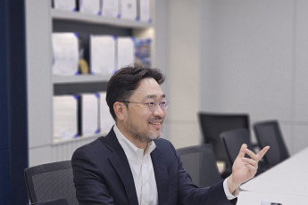 김종찬 교수 “SDV 전국시대 개막…레거시 OS 묶이면 한국車 노키아 꼴” [ET의 모빌리티]