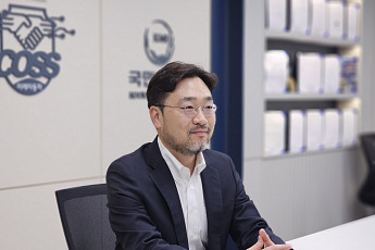 SDV 다극체제 속 한국의 길…“코어 운영체제부터 시작해야” [ET의 모빌리티]