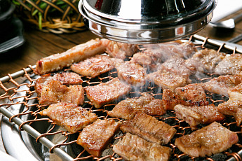 '2TV 생생정보' 오늘방송맛집- 밥 됩니까, 연탄불 돼지갈비 맛집 '고○○'