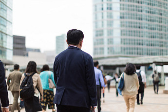 재취업 원하는 중장년, 갖춰야 할 10가지 태도는?