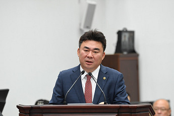 강충룡 제주도의원, 