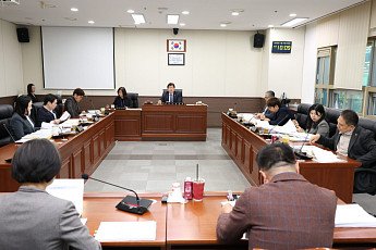 용인시의회 자치행정위원회 “수의계약 공정성 강화·체납 징수 실효성 확보” 집중 질타