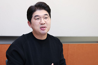 200만 찾은 LG유플 ‘일상비일상의틈’…허지철 공간플랫폼팀장 “입소문이 곧 브랜딩”