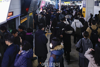 빙판 출근길 대비…서울시 지하철·버스 늘린다