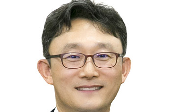 ‘위기 수습형’ 박윤영 KT 최종 후보…내부 안정·해킹 수습·AI 사업화 과제 산적