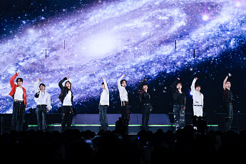 세븐틴, 日 4대 돔 투어에 42만 명 운집⋯이젠 스타디움으로
