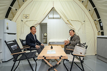 청량산 수원캠핑장, 시범운영 40일만에 객실 94%…수원·봉화 살린 ‘상생 캠핑장’ 입증