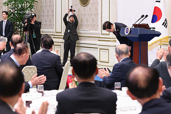 李 “어르신 정책이 국민 모두의 정책…통합돌봄 3월 전국 시행”