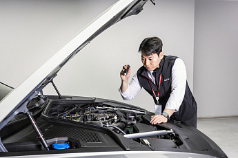 눈길·블랙아이스 대비했나…겨울 운전 ‘이 5가지만’ 지켜라