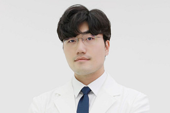 자생한방병원, 한의 치료가 무릎관절염 수술 및 진통제 복용 줄여