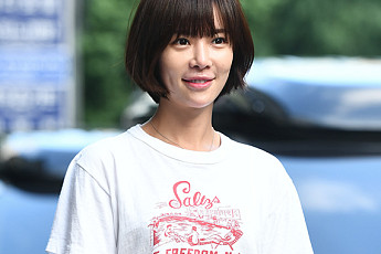 '횡령 논란' 황정음, 유튜브 복귀 2달 만에 중단⋯