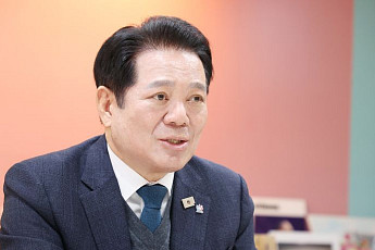 현직 안양시장, 선거법 위반 혐의 ‘피의자 소환’