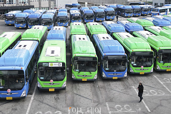 서울시 '70세 이상 버스 무임승차' 조례안, 오늘 오후 시의회 본회의서 표결