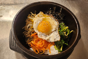 '2TV 생생정보' 오늘방송맛집- 배우 이필모의 추천 밥집 '한○○'