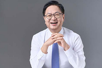 “권력을 시민에게”…주민이 시장된다, 김민주 ‘시민통치 오산’ 파격 선언