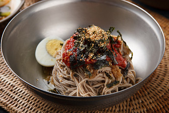 '2TV 생생정보' 오늘방송맛집- 스타의 고장, 가수 한혜진의 홍천! 막국수 맛집 '시○'