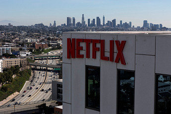 OTT로 쏠린 韓영화, 플랫폼 수익 구조 바꾸지 않으면 ‘반쪽 성공’