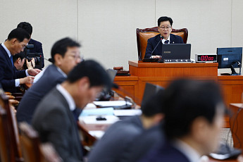 정부 ‘일하는사람법’ 추진에 與 논의 속도…“쟁점은 실효성”