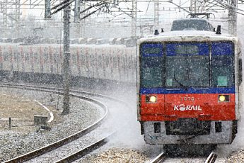 서해선 기관사, 열차 운행 중 흡연…승객 신고로 적발