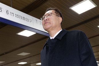 “김건희, 텔레그램 일방 발송”…박성재, 첫 재판서 혐의 전면 부인