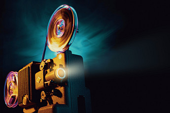 극장의 진화, 나는 왜 이리 어지러울까