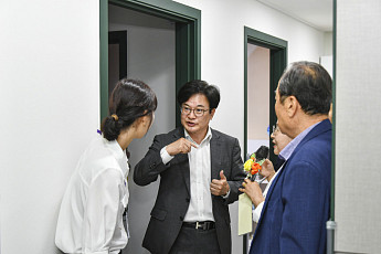 김포시, '전원동의' 벽 허물었다…전국 경비·청소노동자 휴게시설 개선 '물꼬'