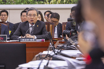 여야, '트럼프 관세' 책임 공방…조현 