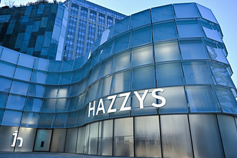 LF ‘헤지스’, 글로벌 매출 1조 돌파…프리미엄·현지화 전략으로 외연 확장[2026 소비자유통대상]