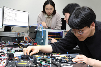 KT, 국내 최고속 양자 암호키 분배 장비 개발…초당 30만개 암호키 생성