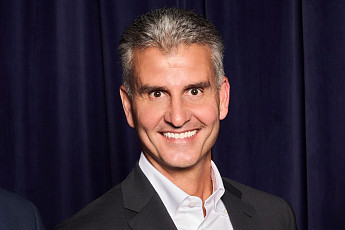 디즈니, 차기 수장에 다마로 낙점…리스크 산적에 무거운 어깨