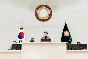 용인시의회 개원 35년만에 '300회기'…박인철 의원 깜짝 불출마 선언