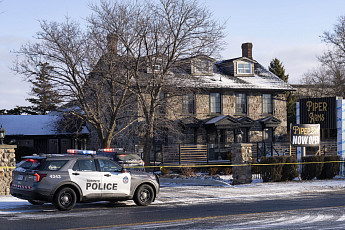 캐나다 학교서 총격 사건…용의자 포함 10명 사망