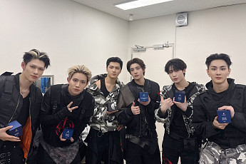 엔하이픈 ‘디 어워즈’ 6관왕⋯‘올해의 아티스트’ 등극