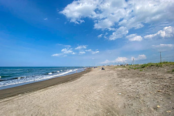 日홋카이도 해수욕장서 '모래에 파묻힌' 한국인 시신 발견