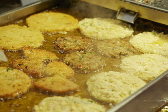 '2TV 생생정보' 설날맞이, 30년 경력 빈대떡 맛집 '원○○○'