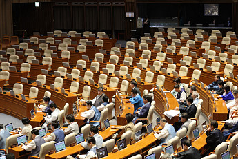국회, 필수의료법·패륜상속법 등 민생법안 66건 일괄 처리