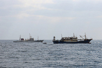 중·일 긴장 고조 속…日 수산청, 중국 어선 나포 및 중국인 선장 체포