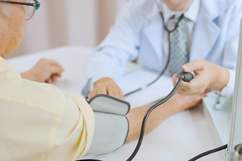 “콜레스테롤 조금 높다”는 말… 그냥 넘기면 생기는 일 [e건강~쏙]