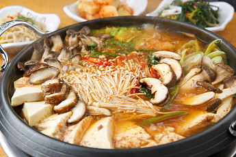 '2TV 생생정보' 오늘방송맛집- 밥 됩니까, 푸짐한 손두부 정식 맛집 '서○○○○○'