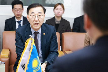 김윤덕 장관 “카자흐스탄과 스마트시티·인프라 협력 구체화”