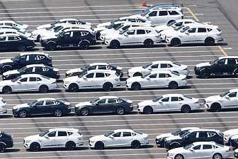 2월 車수출·내수·생산 트리플 감소⋯전기차 내수판매는 156.2%↑